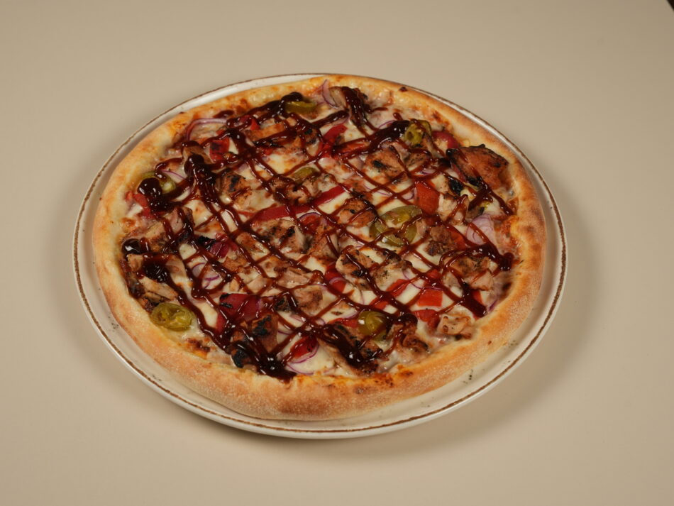 BBQ TAVUKLU PİZZA