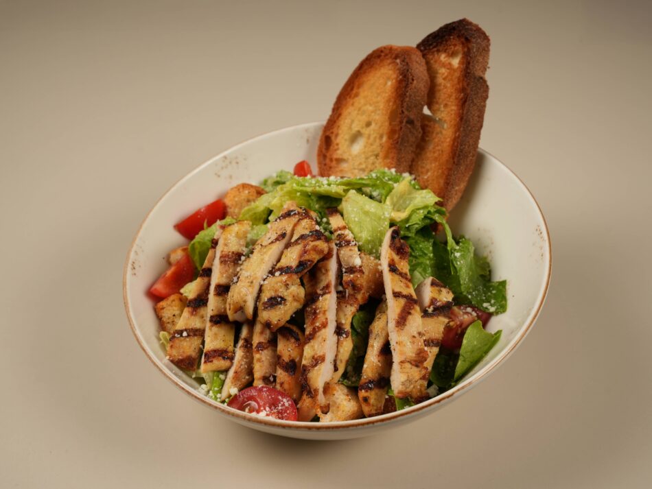 CAESAR SALATA